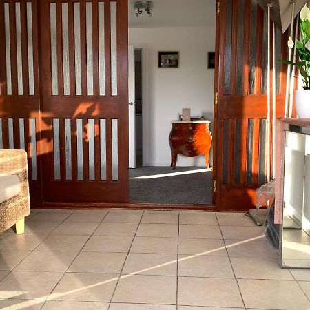 Beach Front Apartment With Free Parking, St Annes 莱瑟姆-圣安妮 外观 照片